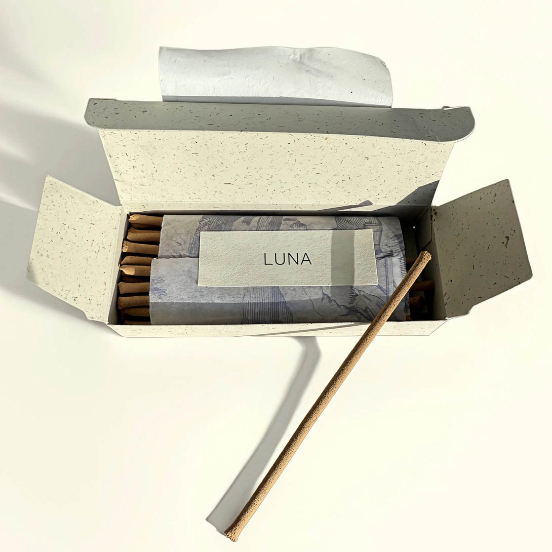 Luna – Clove, Sandalwood & Cedarwood 🌿🪵 - incenselab.au